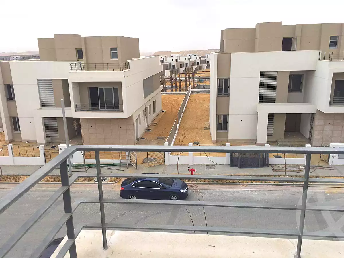 https://aqarmap.com.eg/en/listing/6956613-for-sale-cairo-new-cairo-compounds-blm-hylz-nyw-kyrw