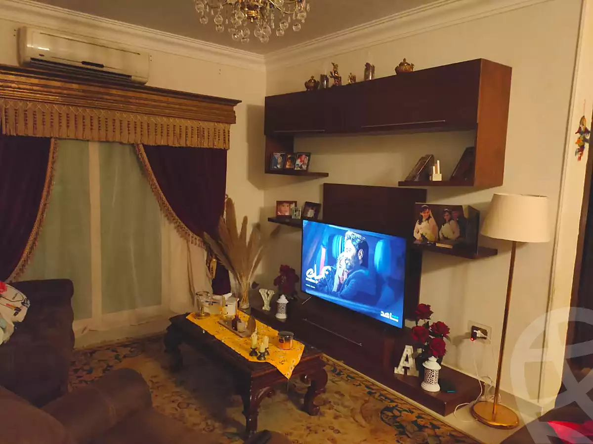 https://aqarmap.com.eg/ar/listing/6956825-for-sale-cairo-el-shorouk-compounds-joudya-mall