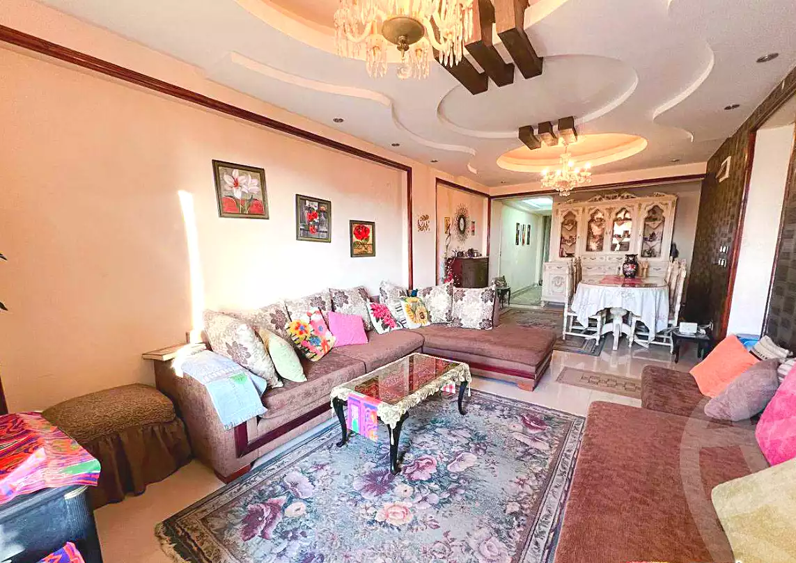 https://aqarmap.com.eg/ar/listing/6957223-for-sale-alexandria-camp-cesar-mamfeis-st