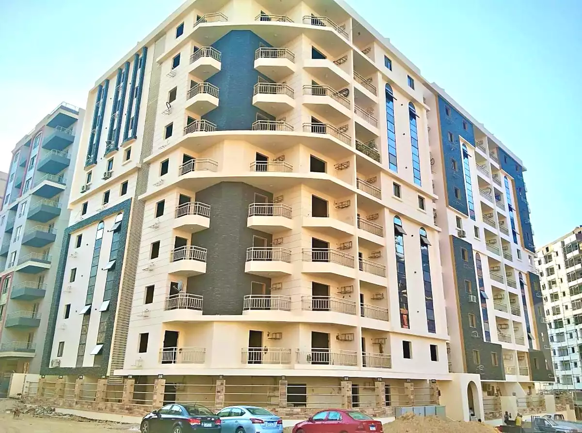 https://aqarmap.com.eg/ar/listing/6957408-for-sale-cairo-el-maadi-zahraa-el-maadi-tijan-2-compound-wadi-degla