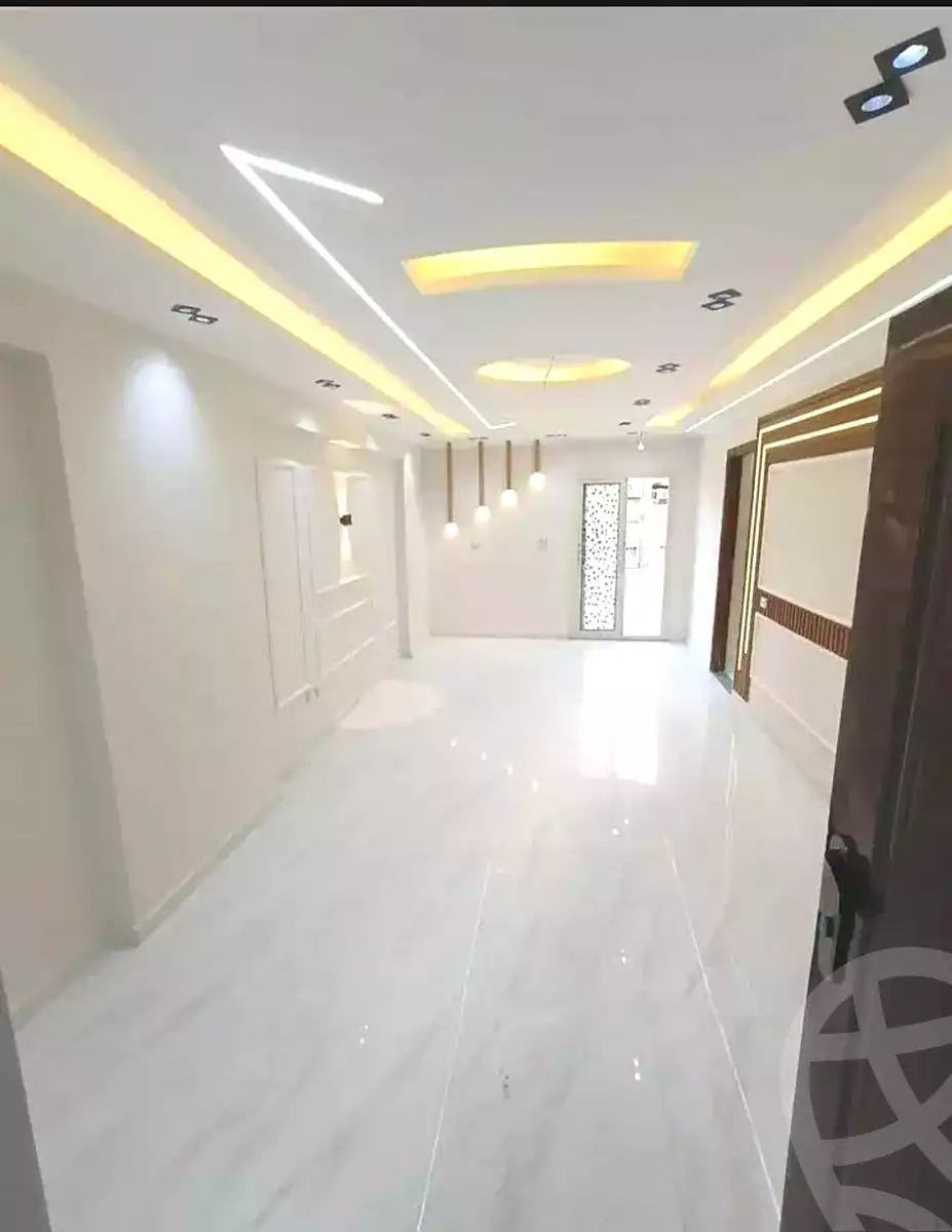 https://aqarmap.com.eg/ar/listing/6957428-for-sale-alexandria-sydy-bshr-sydy-bshr-bhry-street-16