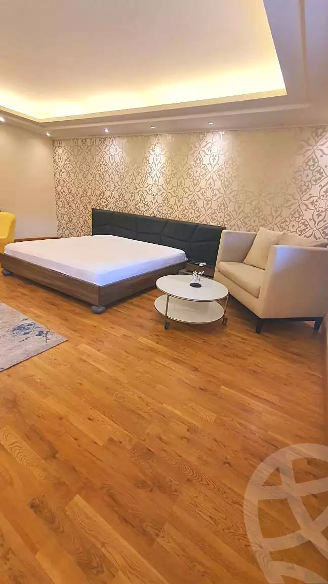 https://aqarmap.com.eg/ar/listing/6957472-for-sale-cairo-new-cairo-compounds-mountain-view-1