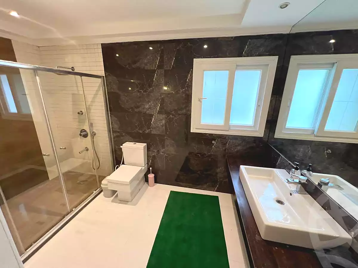 https://aqarmap.com.eg/ar/listing/6957472-for-sale-cairo-new-cairo-compounds-mountain-view-1