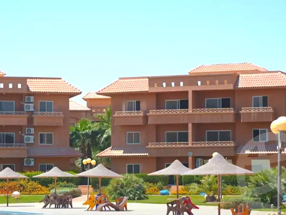 https://aqarmap.com.eg/ar/listing/6957085-for-sale-ain-elsokhna-tryq-l-yn-lskhn-lz-frn