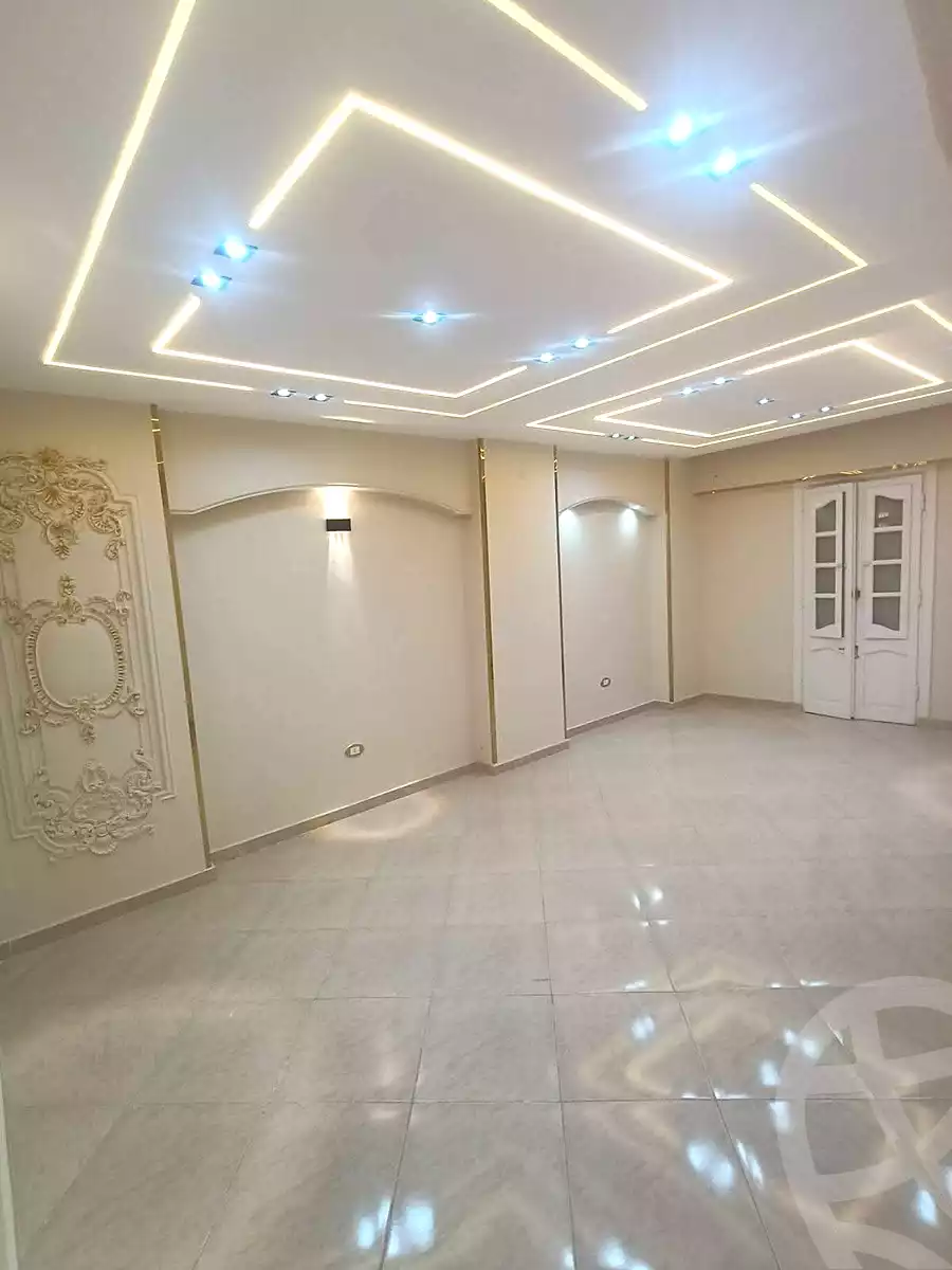 https://aqarmap.com.eg/ar/listing/6958063-for-sale-alexandria-lsywf-el-falki