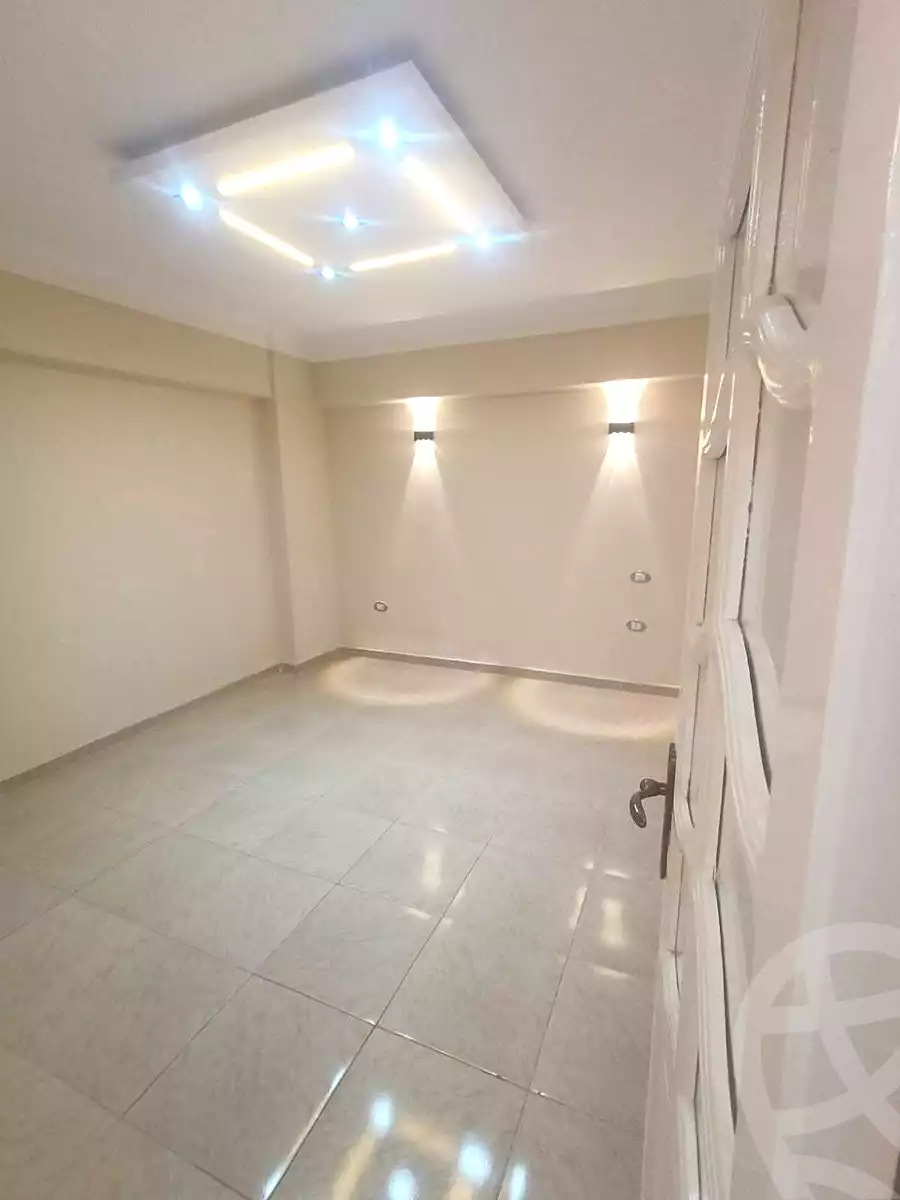 https://aqarmap.com.eg/ar/listing/6958063-for-sale-alexandria-lsywf-el-falki