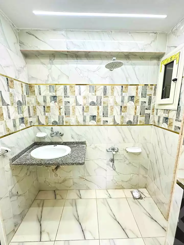 https://aqarmap.com.eg/en/listing/6958269-for-sale-alexandria-lsywf-el-falki