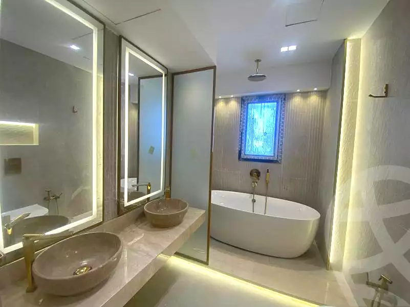 https://aqarmap.com.eg/ar/listing/6958388-for-sale-cairo-new-cairo-compounds-eastown-eastown-parks