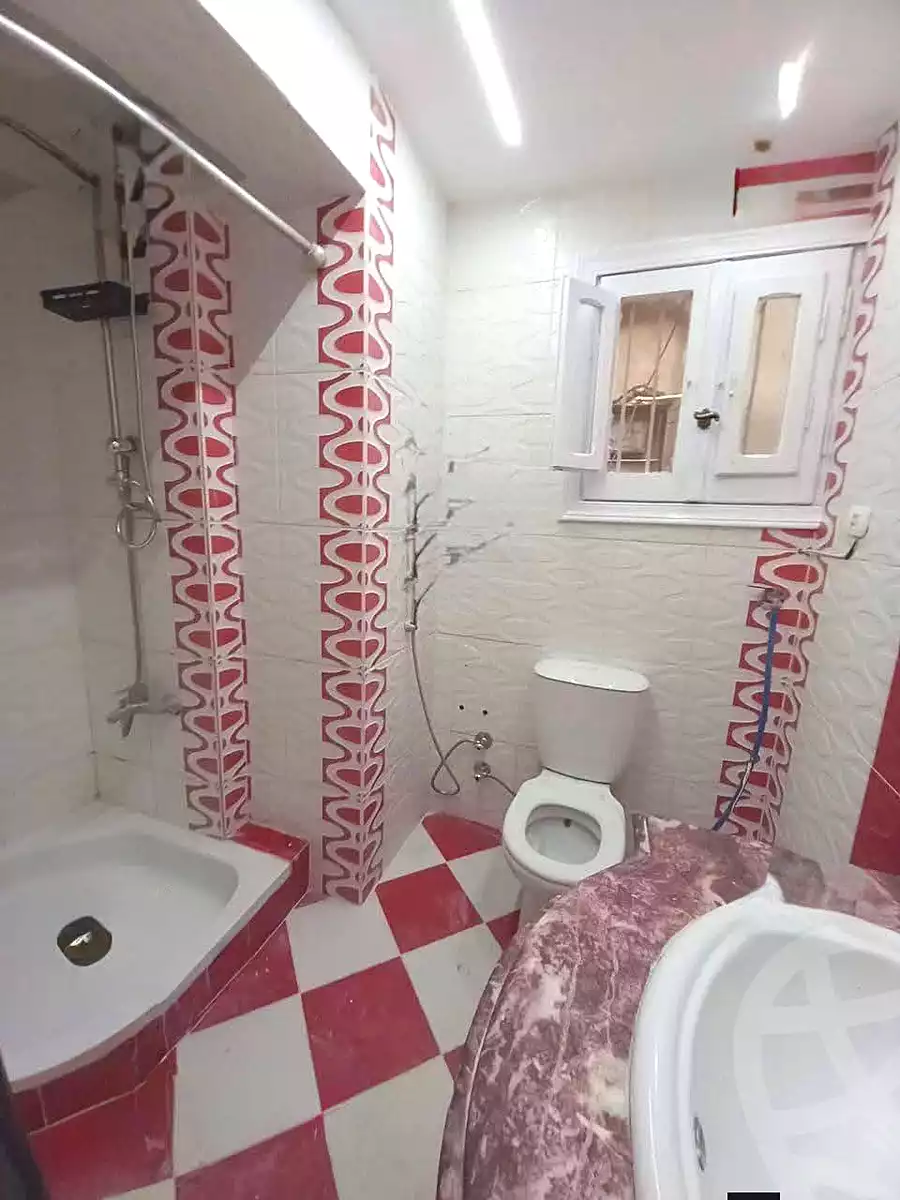 https://aqarmap.com.eg/ar/listing/6958407-for-sale-alexandria-al-agamy-lbytsh-sabrin-st