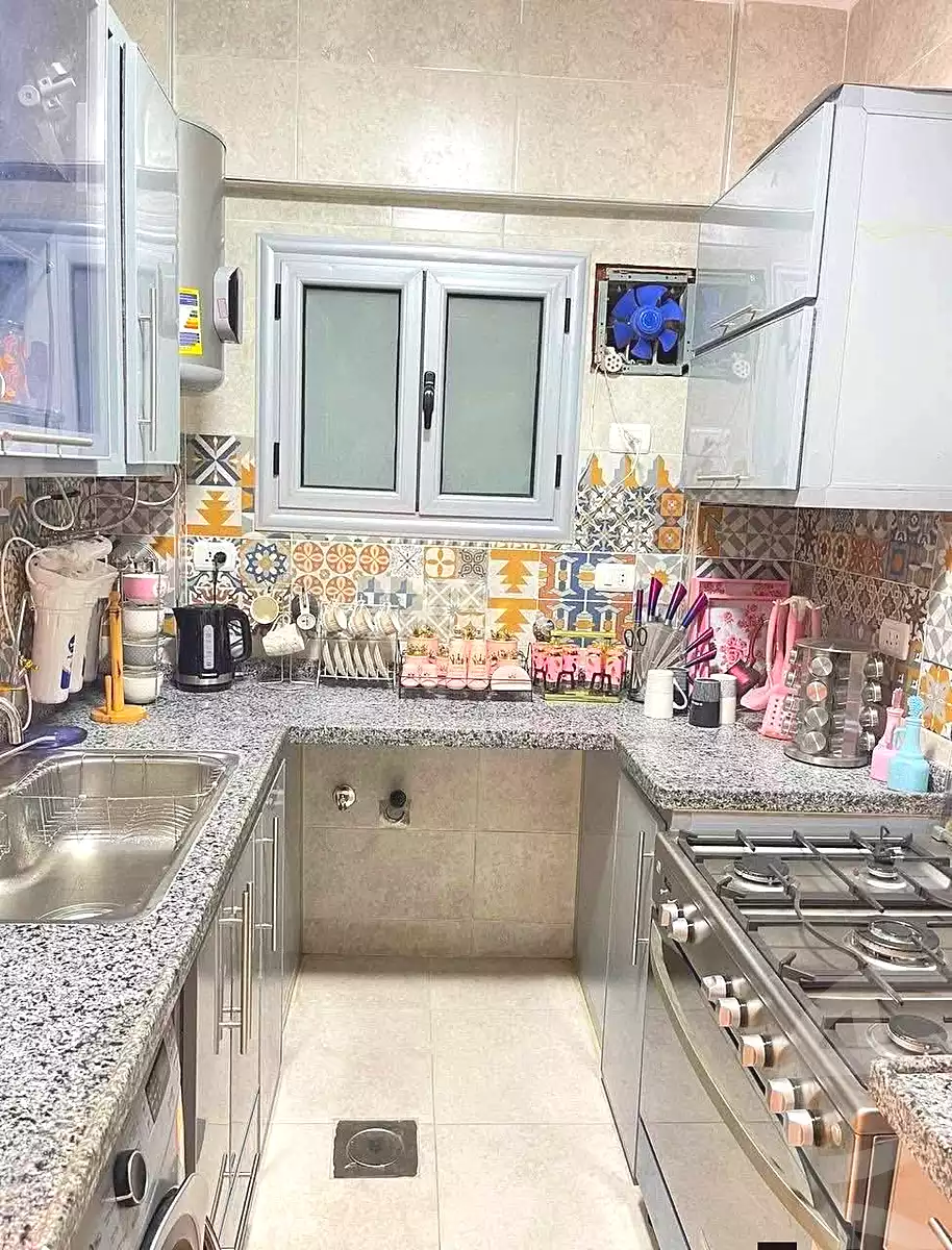 https://aqarmap.com.eg/en/listing/6958415-for-sale-alexandria-al-agamy-lbytsh-el-saleheen-mosque-st
