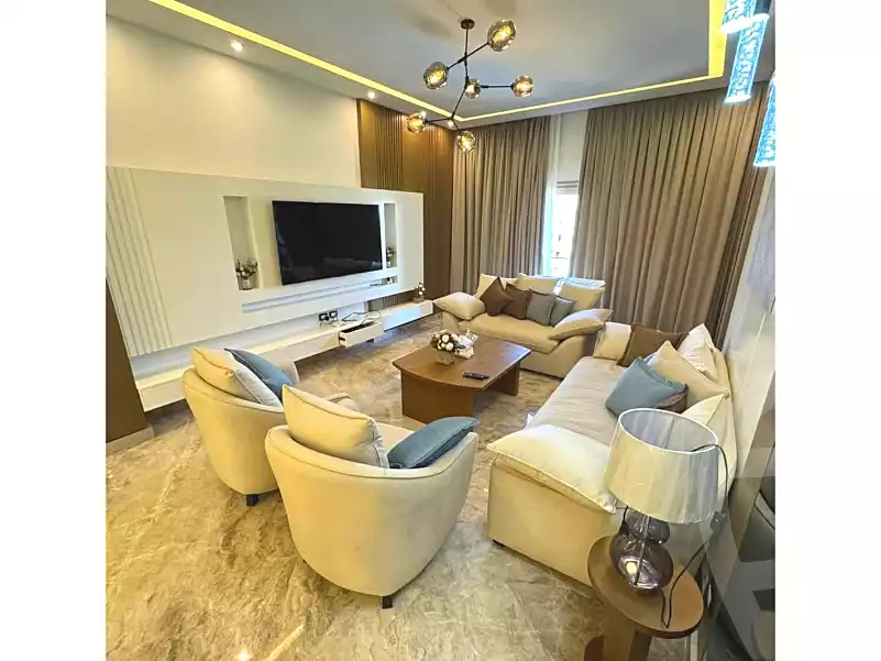 https://aqarmap.com.eg/ar/listing/6958426-for-rent-cairo-new-cairo-compounds-lake-view