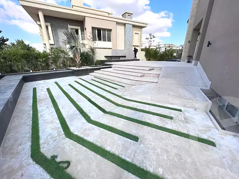 https://aqarmap.com.eg/ar/listing/6958433-for-rent-cairo-new-cairo-compounds-lake-view