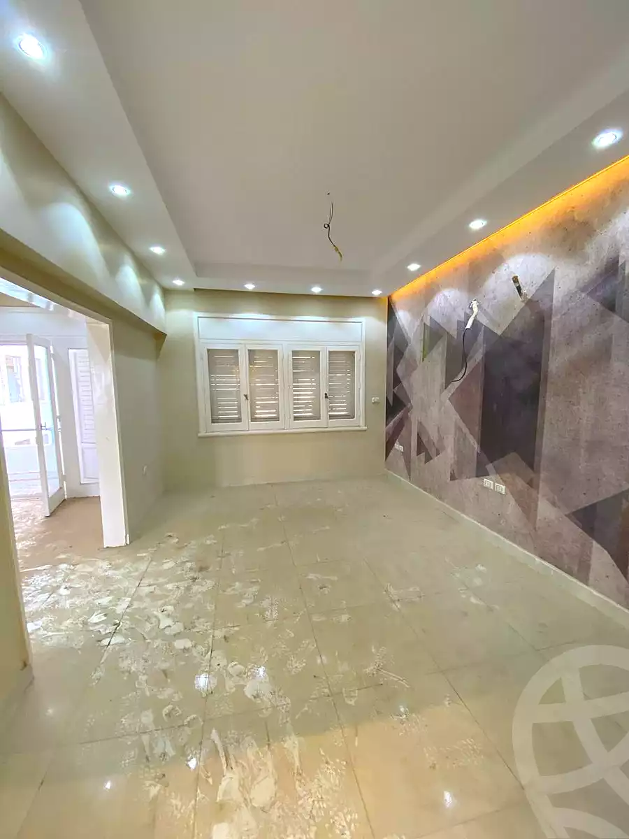 https://aqarmap.com.eg/ar/listing/6958668-for-rent-cairo-downtown-tl-t-hrb