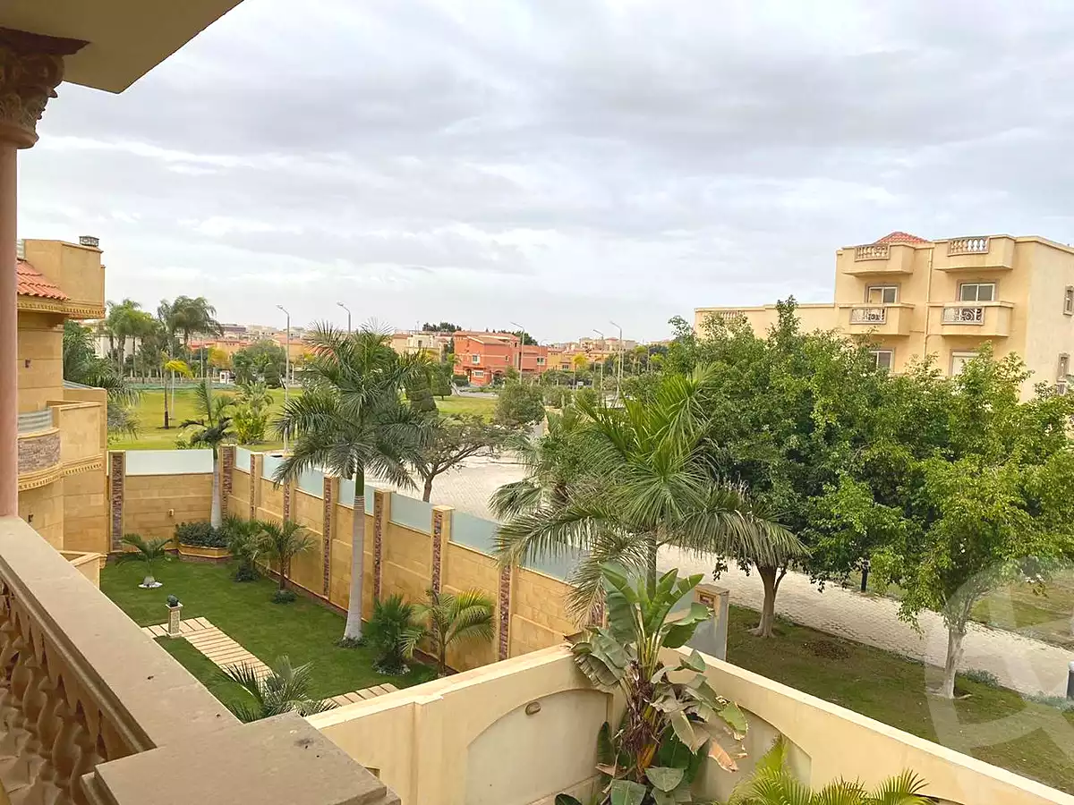 فيلا بـ٦ غرف نوم في بيفرلي هيلز، صورة ١٥ من ٢٠