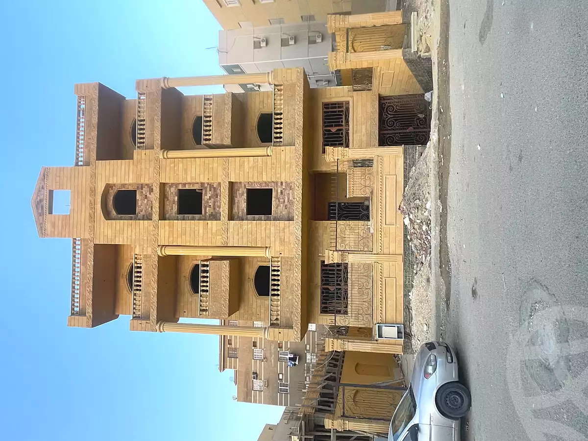 https://aqarmap.com.eg/en/listing/6959107-for-sale-cairo-6th-of-october-el-ahyaa-neighborhood-1st-rich-bake-st