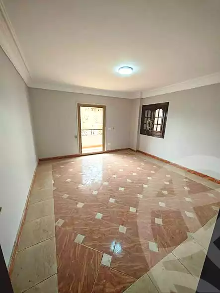 https://aqarmap.com.eg/ar/listing/6959266-for-sale-cairo-helwan-ahmed-enci-st