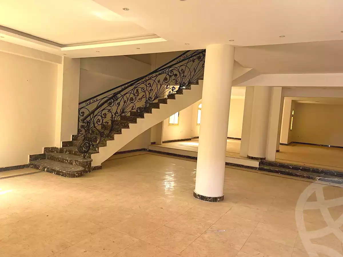 https://aqarmap.com.eg/en/listing/6959330-for-sale-cairo-new-cairo-ganob-el-akadamiya-south-academy-g-yassin-abd-el-ghafar-st