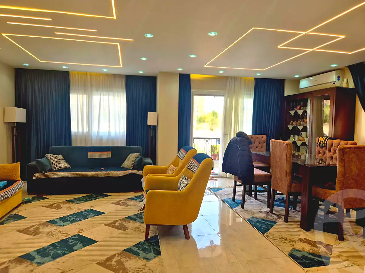 https://aqarmap.com.eg/ar/listing/6959413-for-sale-cairo-el-sheikh-zayed-city-el-hay-el-hady-ashaer-area-1-street-10