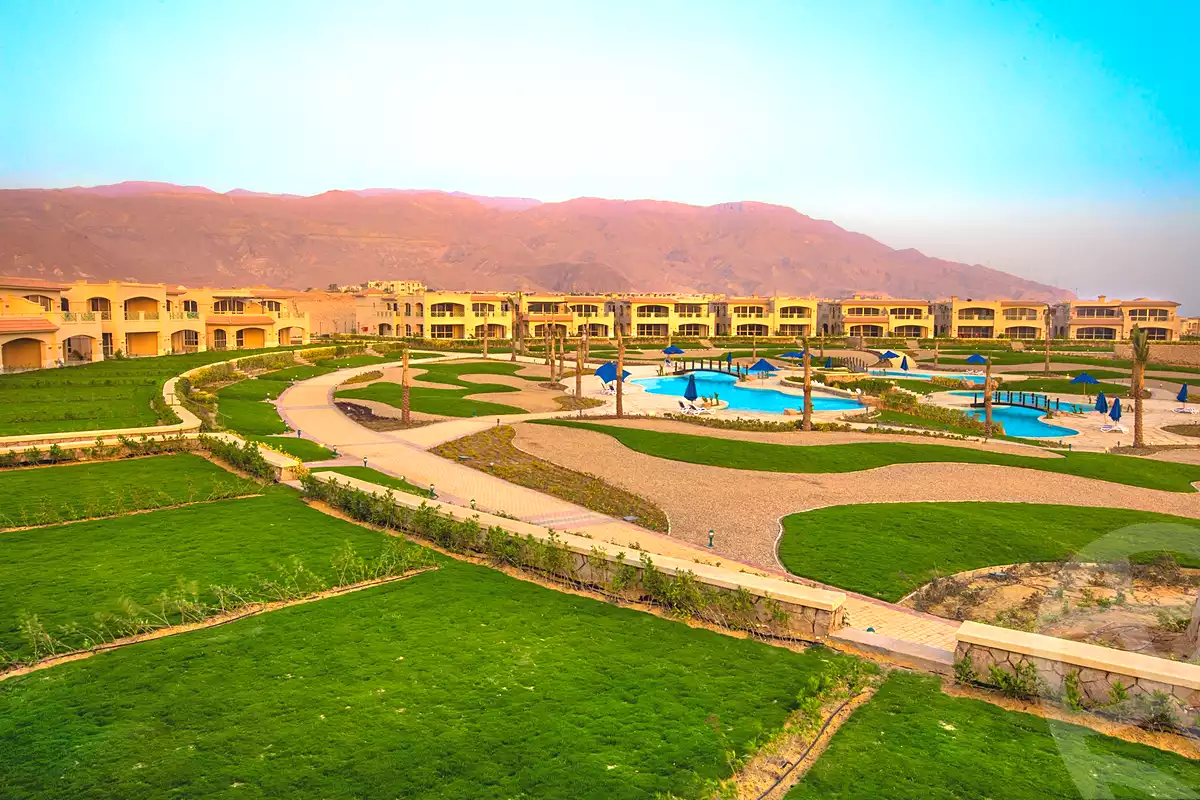 https://aqarmap.com.eg/ar/listing/6959423-for-sale-ain-elsokhna-resorts-la-vista-topaz