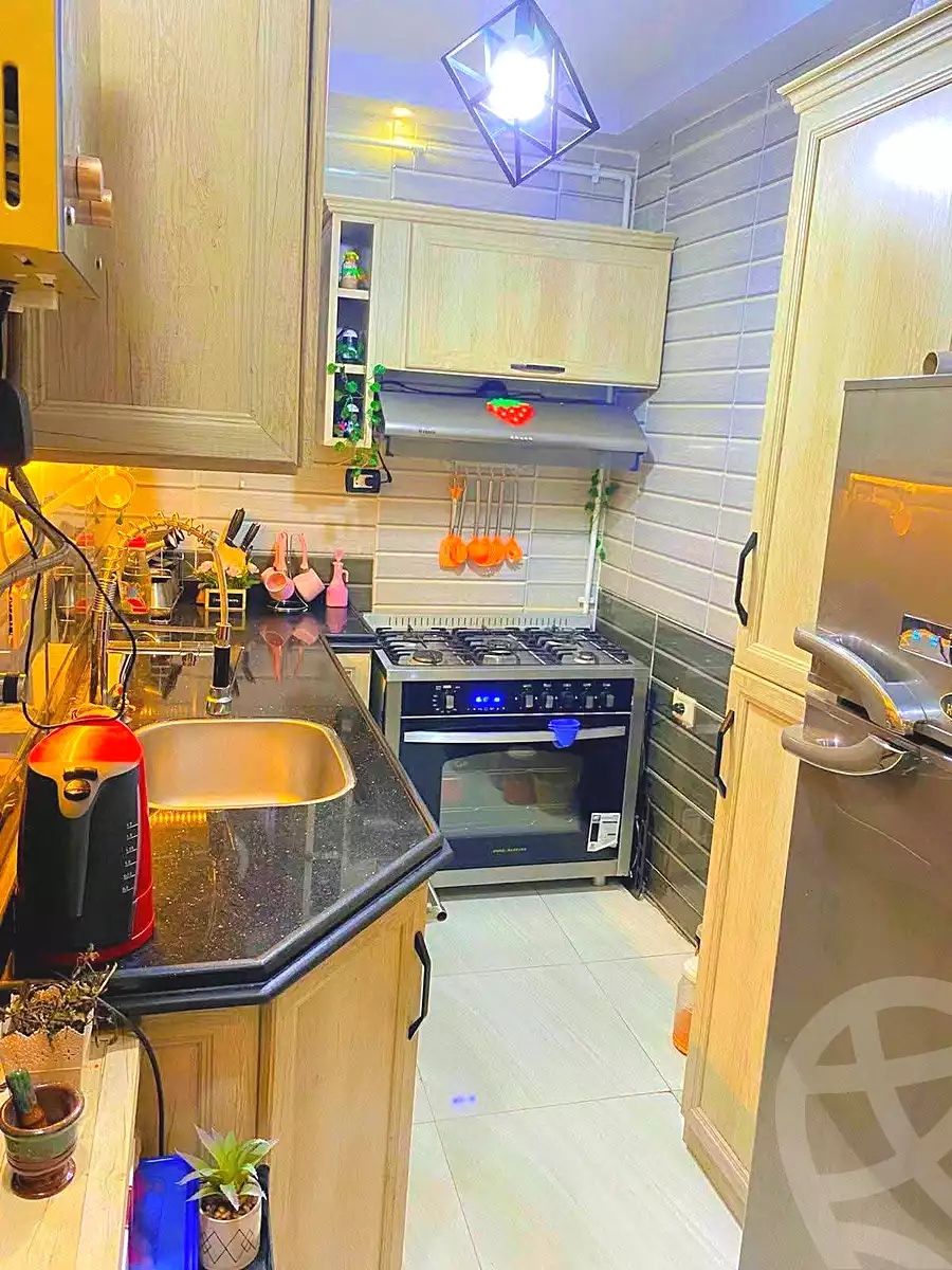 https://aqarmap.com.eg/ar/listing/6959647-for-sale-alexandria-al-agamy-lbytsh-shahr-al-assal-st
