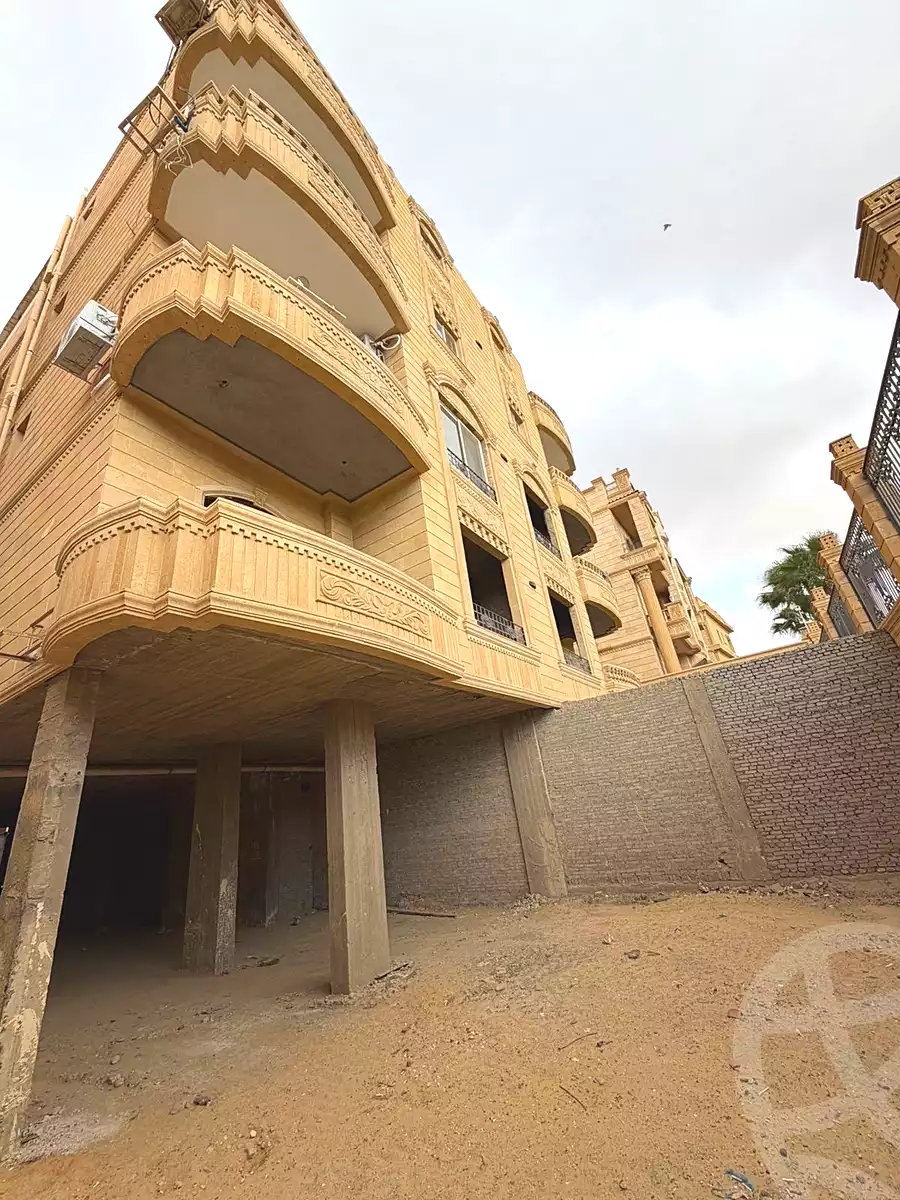 https://aqarmap.com.eg/en/listing/6959646-for-sale-cairo-new-cairo-el-ahyaa-fifth-neighborhood-street-28