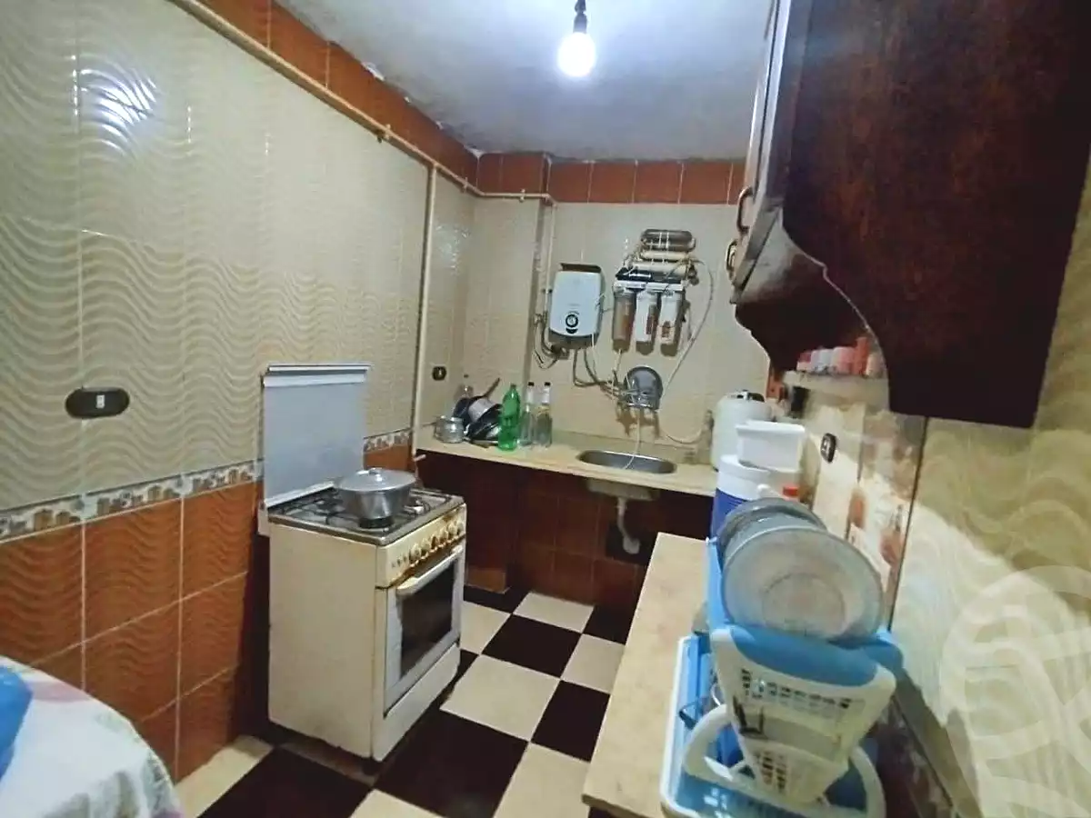 https://aqarmap.com.eg/ar/listing/6959868-for-sale-alexandria-al-agamy-el-hanouvel-el-kholafaa-el-rashdeen-st