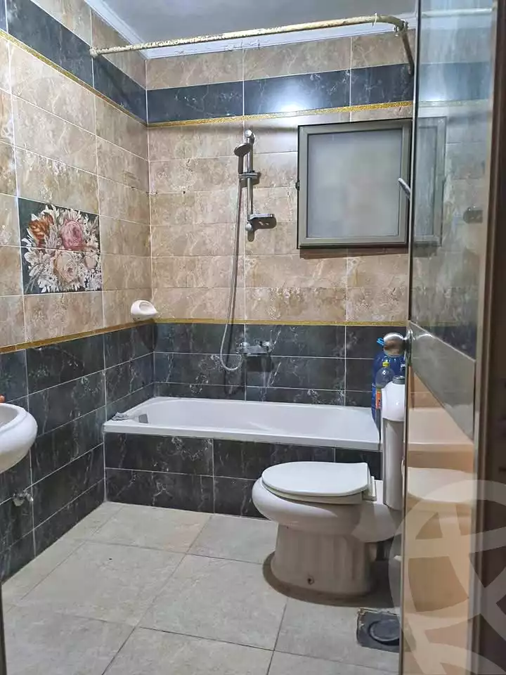https://aqarmap.com.eg/ar/listing/6959927-for-sale-alexandria-sydy-bshr-sydy-bshr-bhry