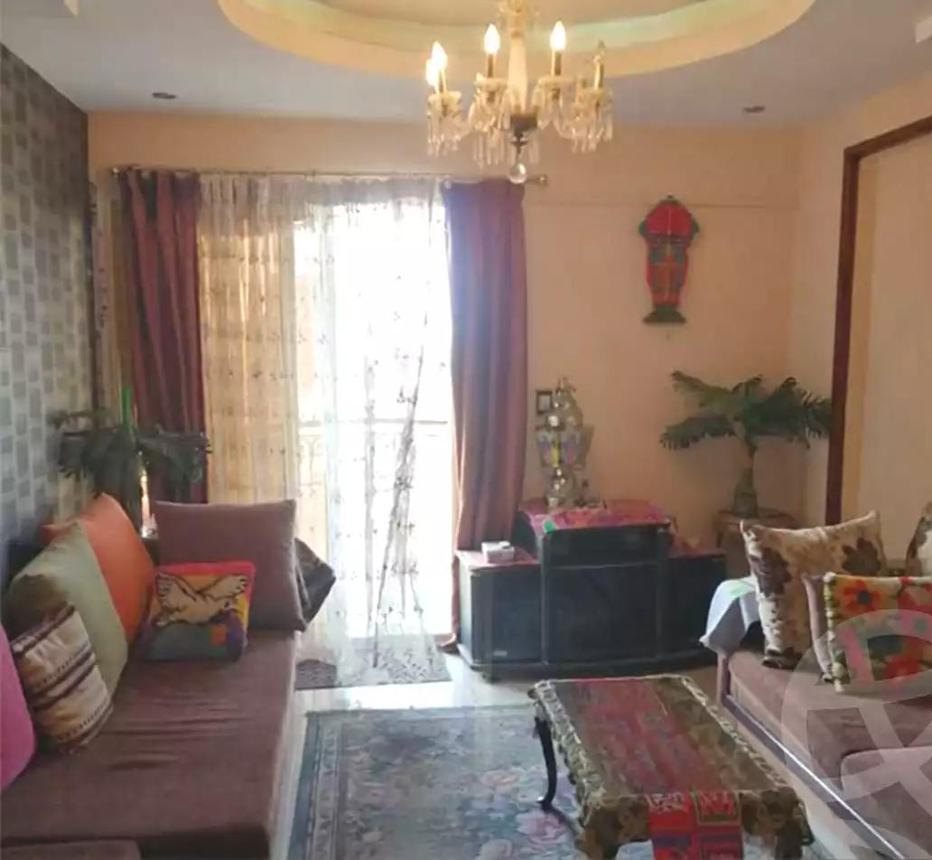 https://aqarmap.com.eg/en/listing/6960077-for-sale-alexandria-camp-cesar