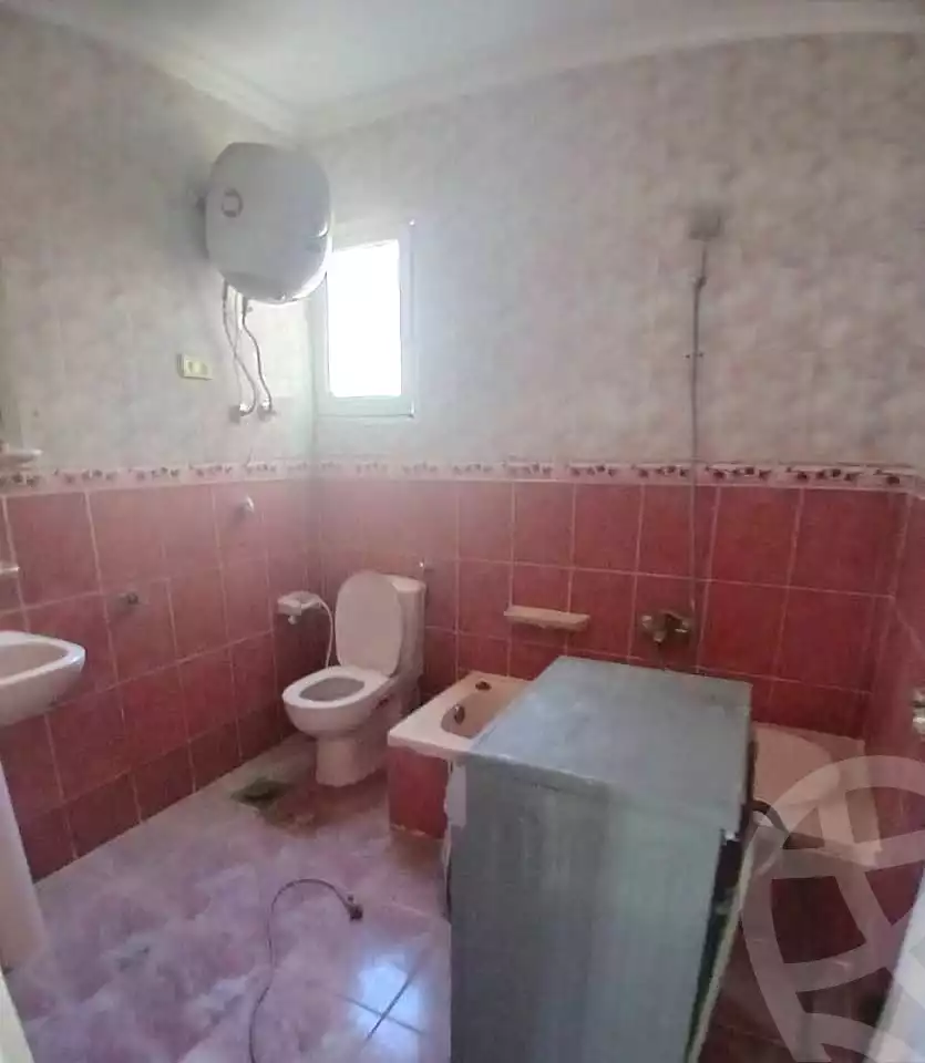 https://aqarmap.com.eg/en/listing/6960375-for-sale-alexandria-el-asafra-salman-el-farsi-st