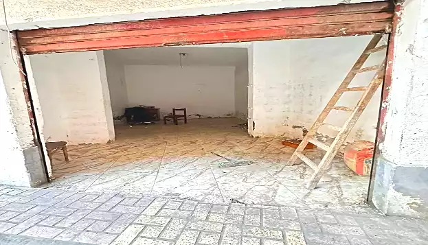 https://aqarmap.com.eg/en/listing/6960389-for-sale-alexandria-alhadara-new-el-hadra