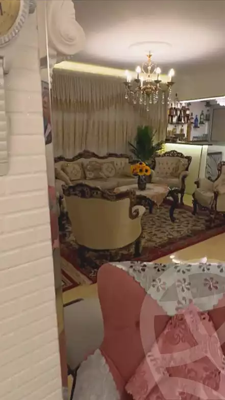 https://aqarmap.com.eg/en/listing/6960506-for-sale-cairo-shoubra-el-sahel-shobra-st