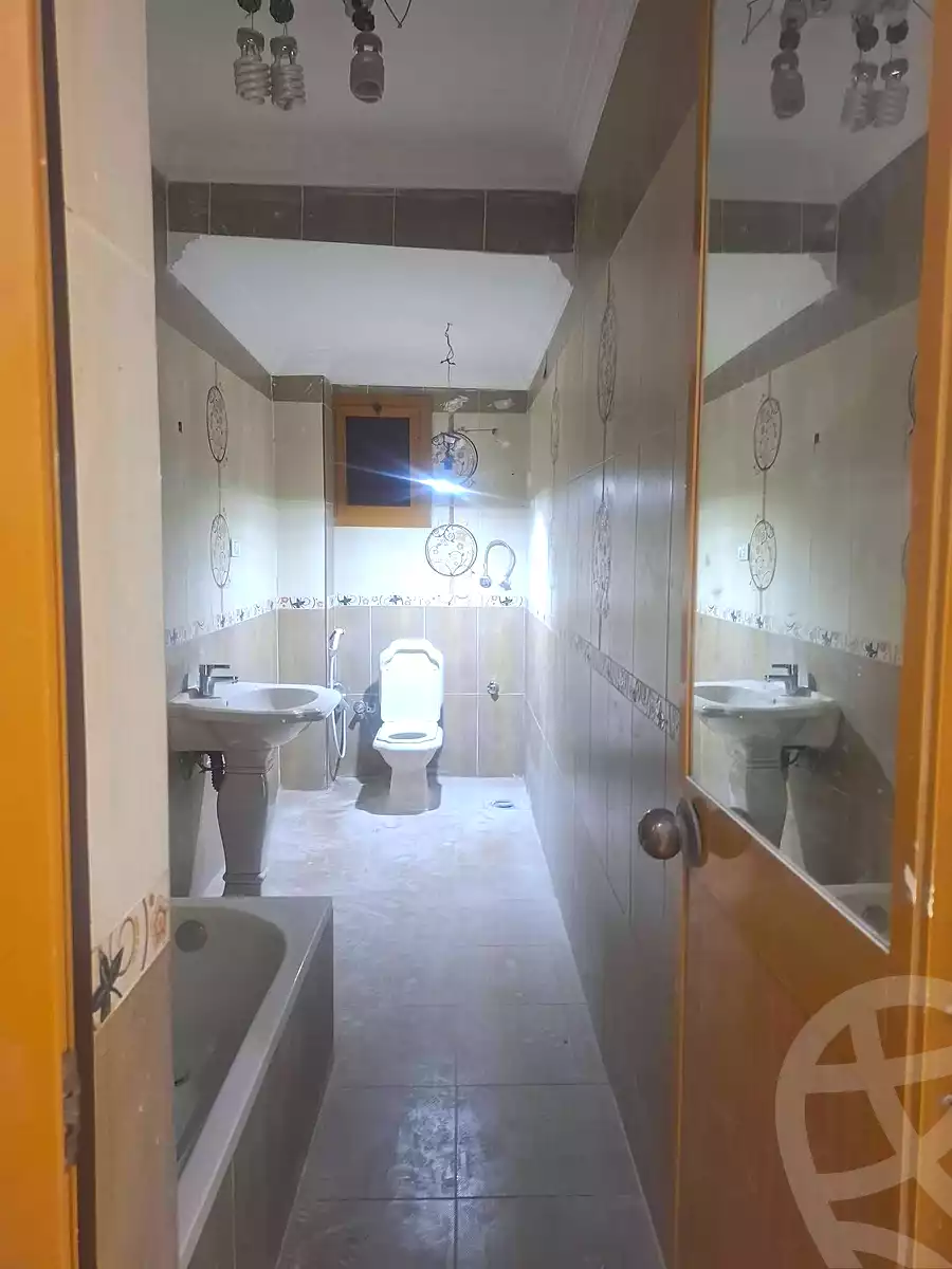 https://aqarmap.com.eg/ar/listing/6960640-for-sale-cairo-helwan-helwan-el-sharkeya-thabit-basha-st