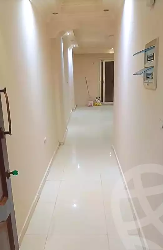 https://aqarmap.com.eg/ar/listing/6960853-for-sale-cairo-faisal-el-kom-el-akhder-sayed-helmi-st