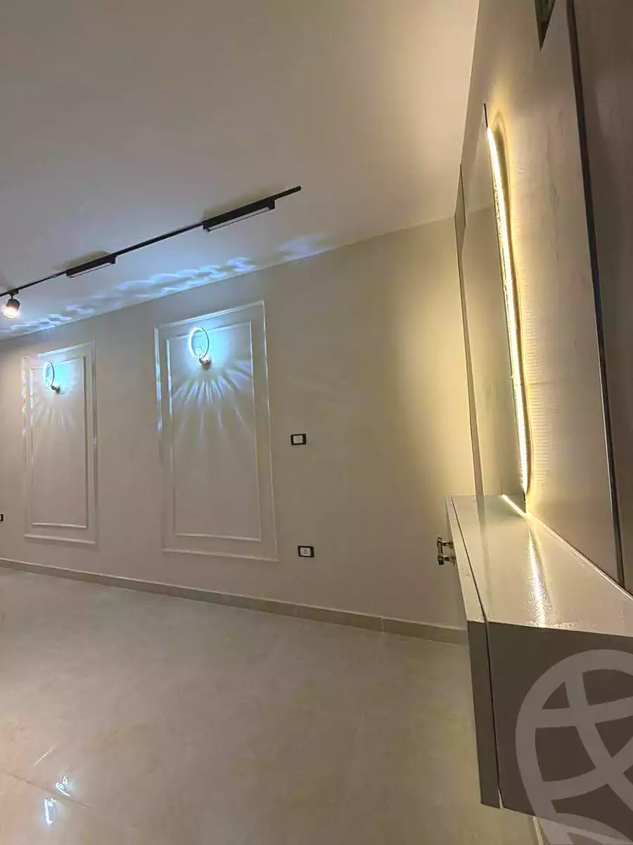 https://aqarmap.com.eg/ar/listing/6960957-for-sale-alexandria-al-agamy-lbytsh