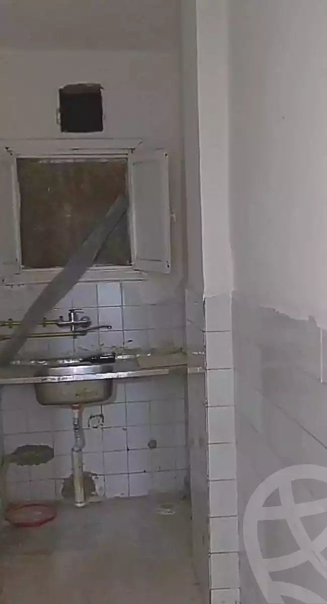 https://aqarmap.com.eg/ar/listing/6961055-for-sale-cairo-helwan-helwan-el-sharkeya-saleh-sobhy-st