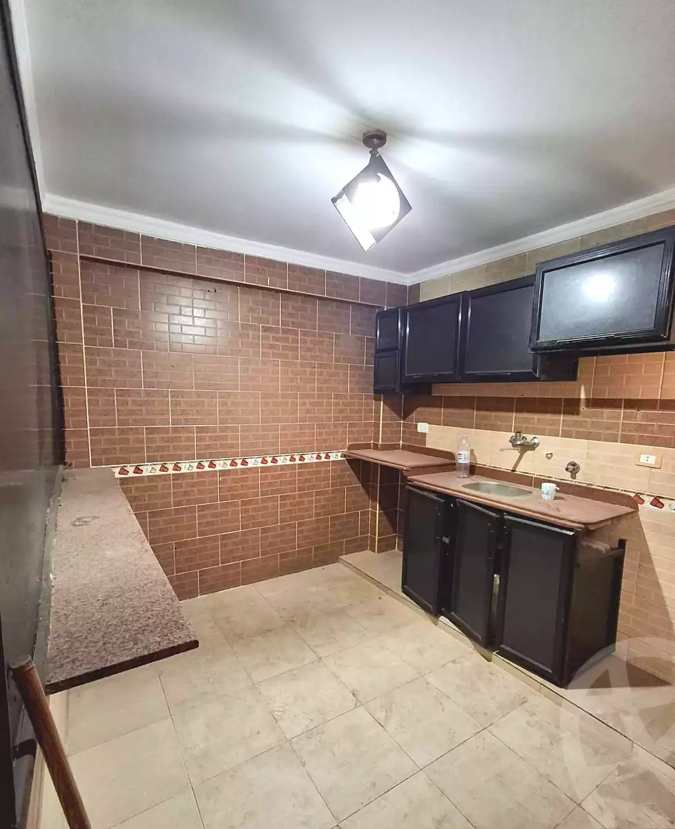 https://aqarmap.com.eg/en/listing/6961083-for-sale-alexandria-lsywf-shamaa