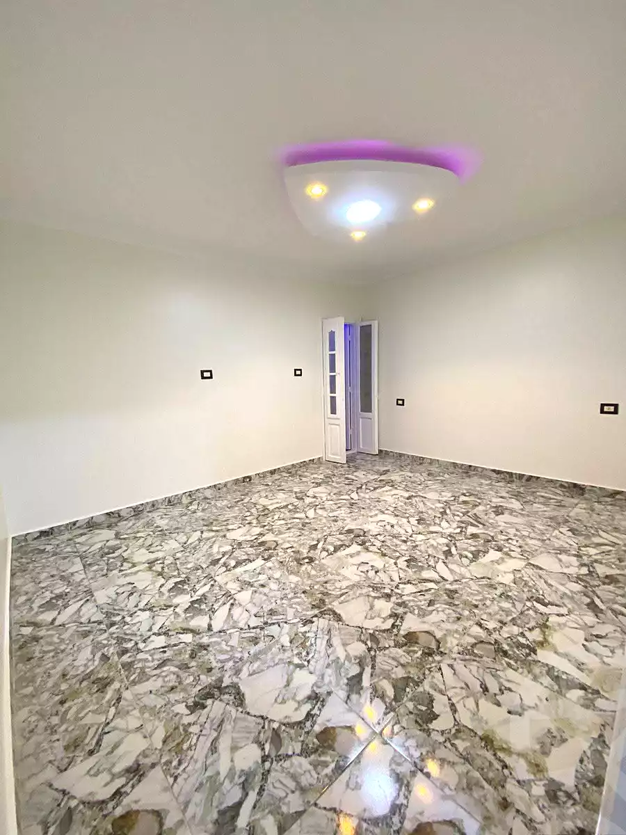 https://aqarmap.com.eg/ar/listing/6961100-for-sale-alexandria-al-agamy-lbytsh-al-kaada-st