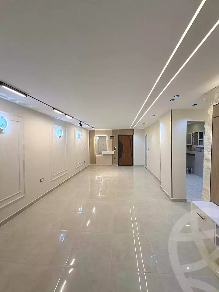 https://aqarmap.com.eg/ar/listing/6961437-for-sale-alexandria-al-agamy-lbytsh-el-reyad-st