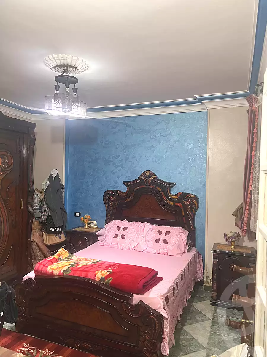 https://aqarmap.com.eg/en/listing/6961686-for-sale-cairo-faisal-kafr-tohormos-queen-nazli-st
