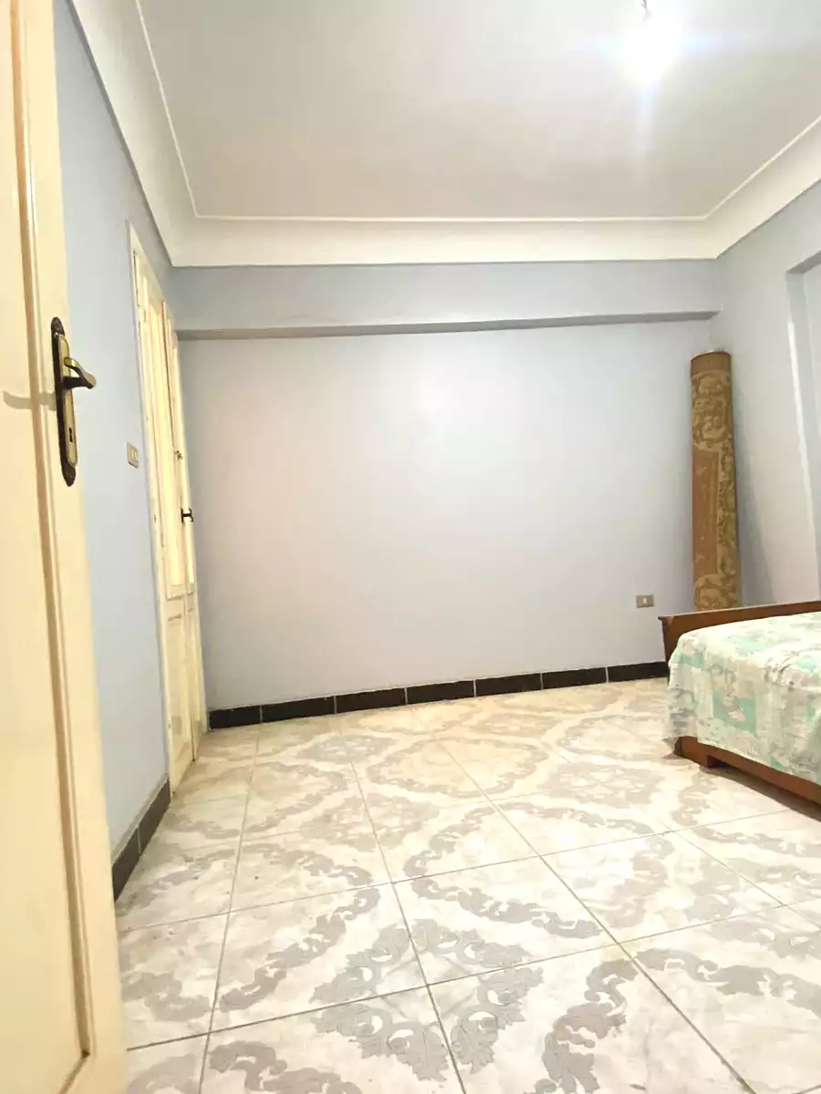 https://aqarmap.com.eg/ar/listing/6962103-for-sale-alexandria-al-agamy-lbytsh