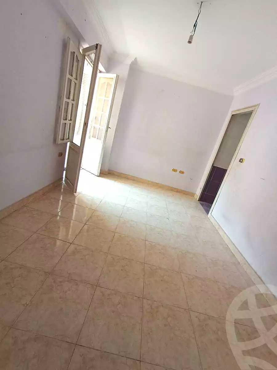 https://aqarmap.com.eg/ar/listing/6962263-for-rent-cairo-helwan-sherif-st
