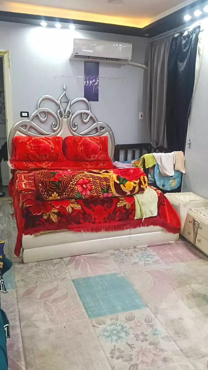 https://aqarmap.com.eg/en/listing/6962324-for-sale-cairo-helwan-ahmed-enci-st