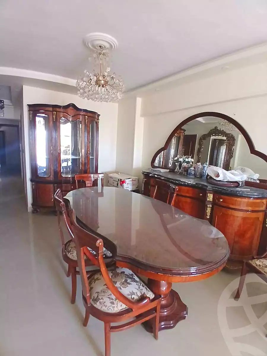 https://aqarmap.com.eg/en/listing/6963093-for-rent-alexandria-lauran