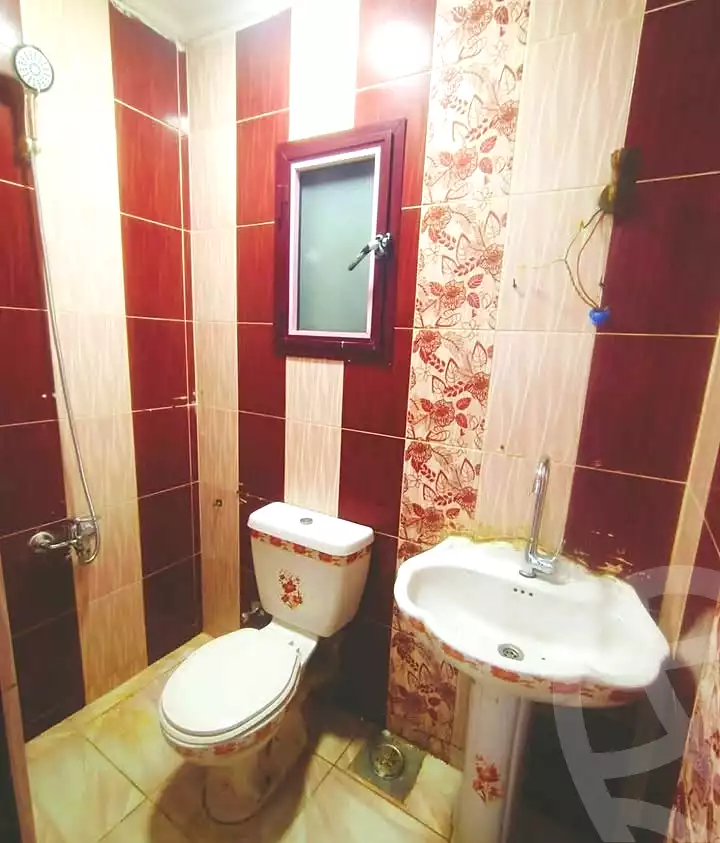 https://aqarmap.com.eg/en/listing/6963336-for-sale-alexandria-lsywf-el-falki