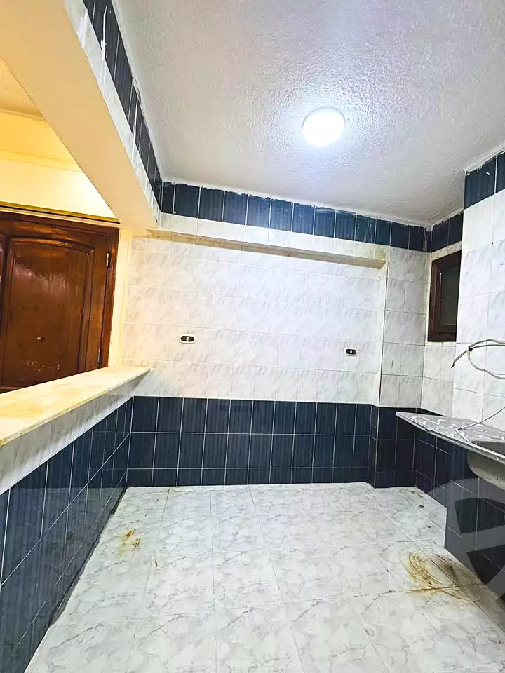 https://aqarmap.com.eg/ar/listing/6963507-for-sale-alexandria-al-agamy-shataa-el-nakheel