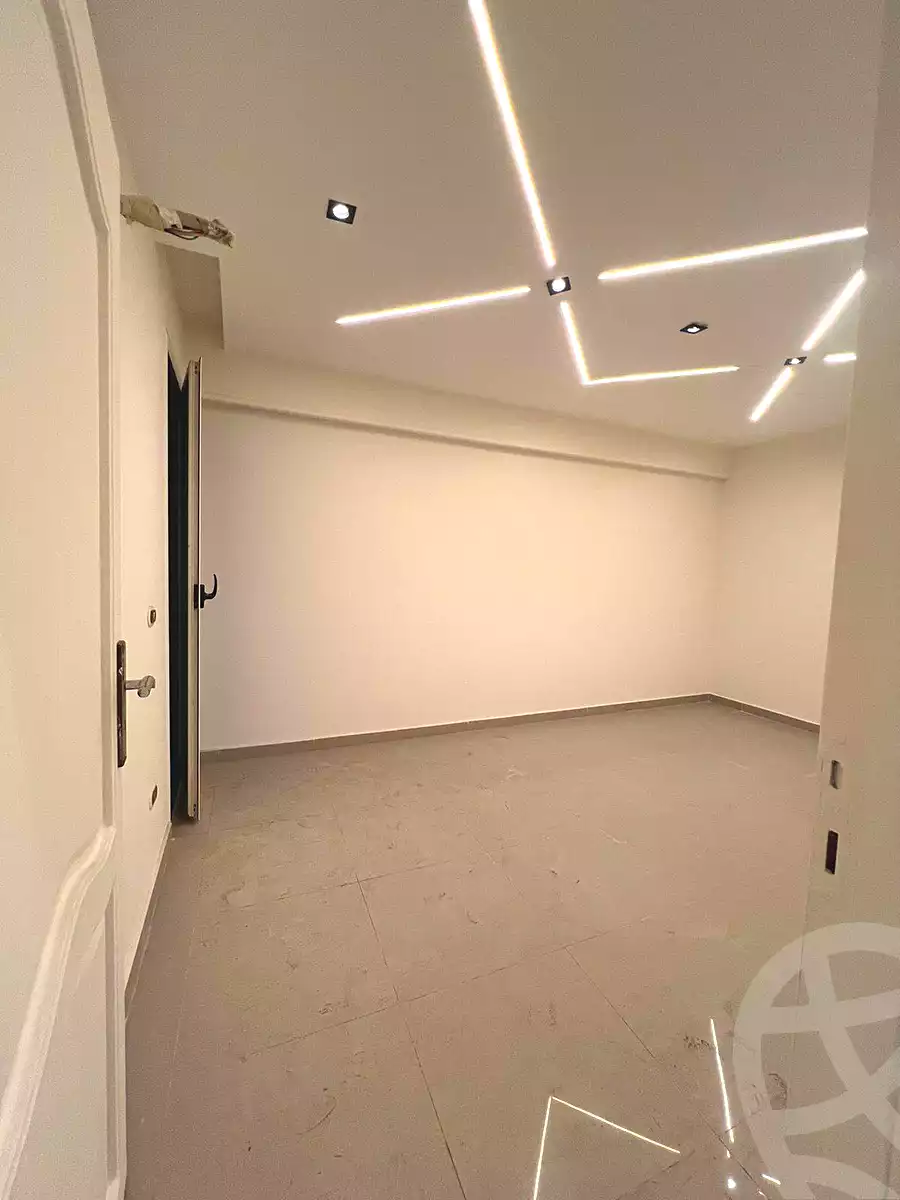 https://aqarmap.com.eg/ar/listing/6963682-for-sale-alexandria-sydy-bshr-sydy-bshr-bhry