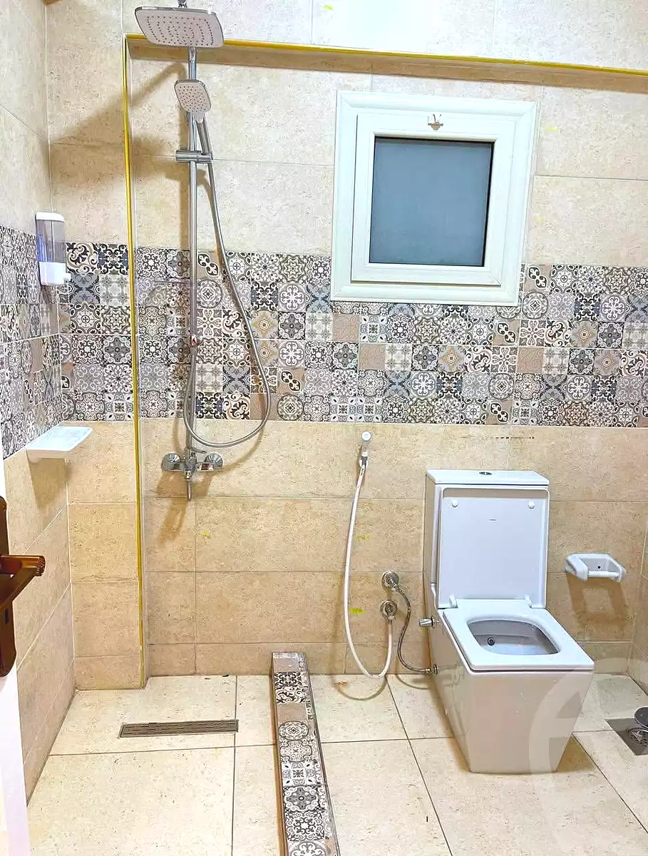 https://aqarmap.com.eg/ar/listing/6963838-for-sale-alexandria-al-agamy-lbytsh-shahr-al-assal-st
