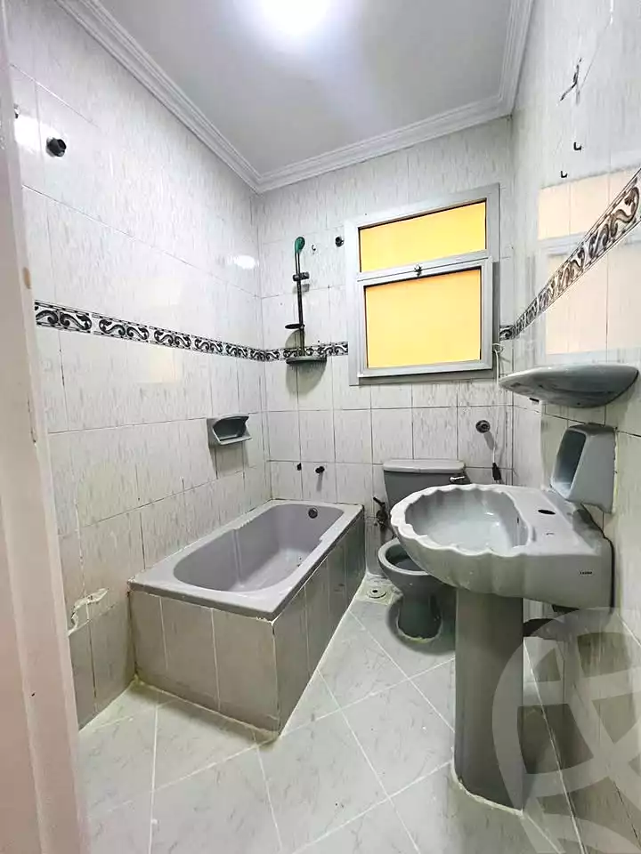 https://aqarmap.com.eg/en/listing/6964294-for-sale-alexandria-al-agamy-shataa-el-nakheel