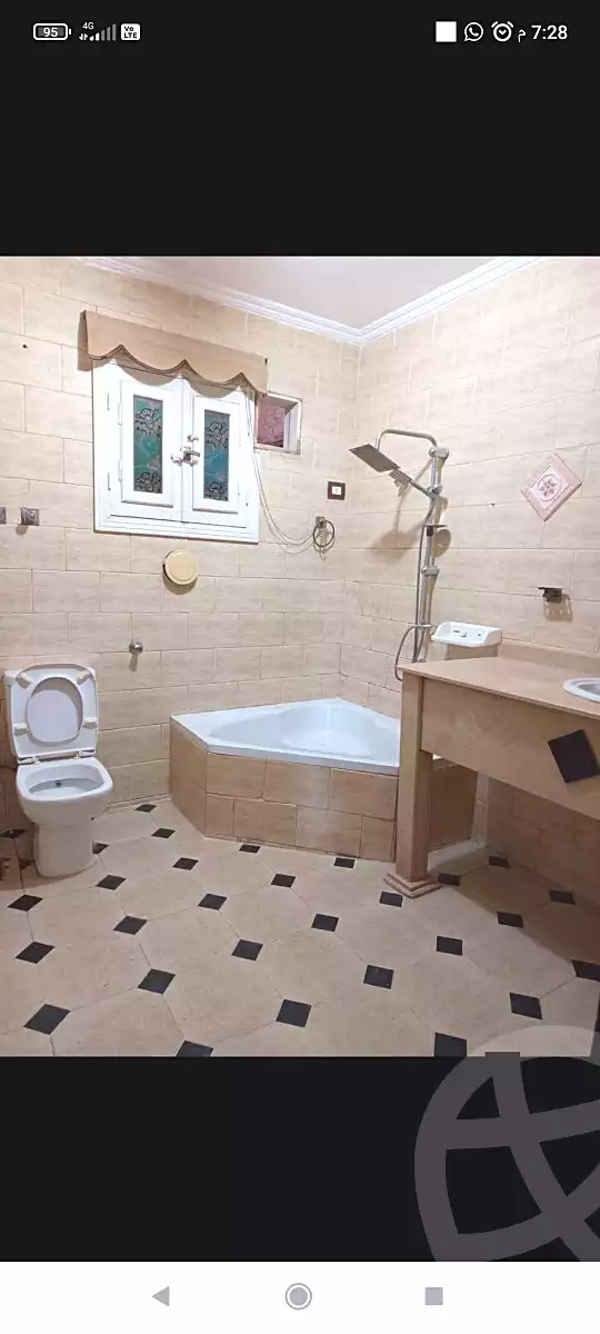 https://aqarmap.com.eg/ar/listing/6964367-for-rent-alexandria-al-agamy-bw-ywsf