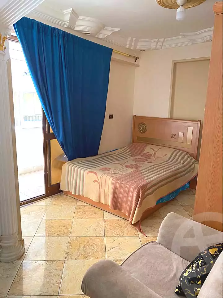 https://aqarmap.com.eg/ar/listing/6964659-for-sale-alexandria-sydy-bshr-sydy-bshr-bhry-mohamed-el-srafi-st.